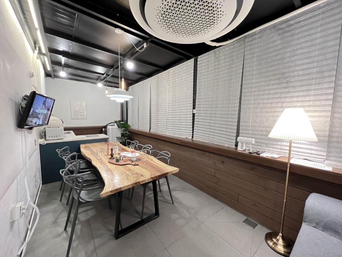 Dada Stay Hongdae Сеул Экстерьер фото